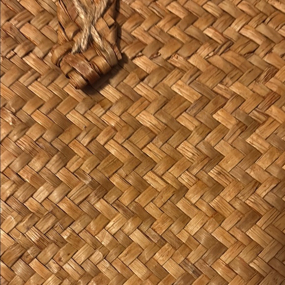 Woven Tan Tote Bag - Picture 7 of 8